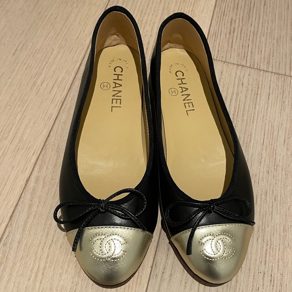 Chanel ballet flats